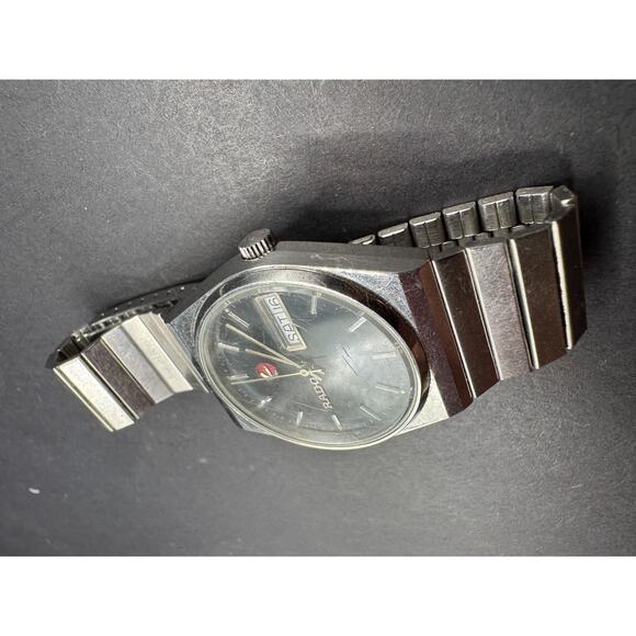 Vintage RADO VOYAGER Watch Automatic Day/Date Swiss 636.3583.4 Silver Tone - Picture 4 of 11